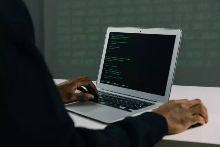 Formação de Sensibilização de Segurança com Fornecedores Terceiros